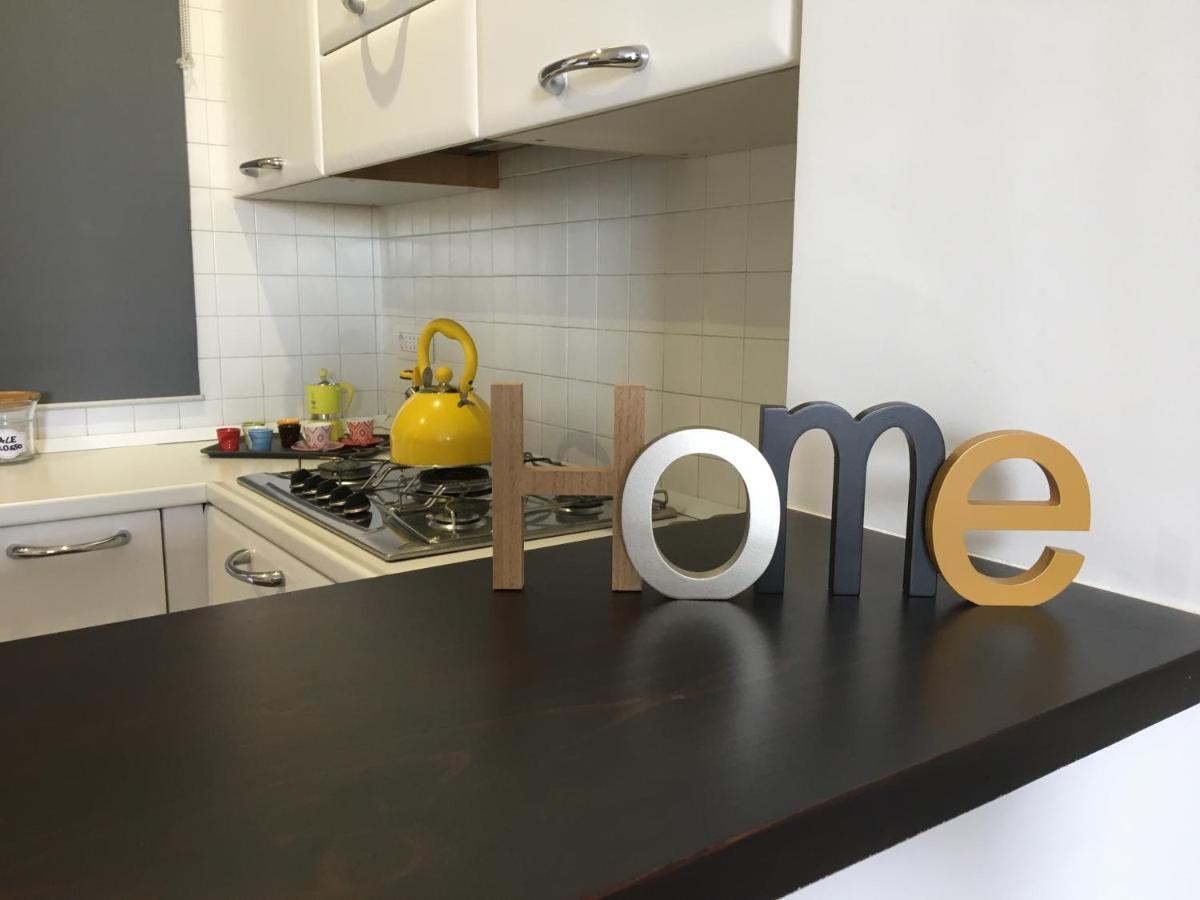 Michi'S Home - Attico In Centro Bari Luaran gambar