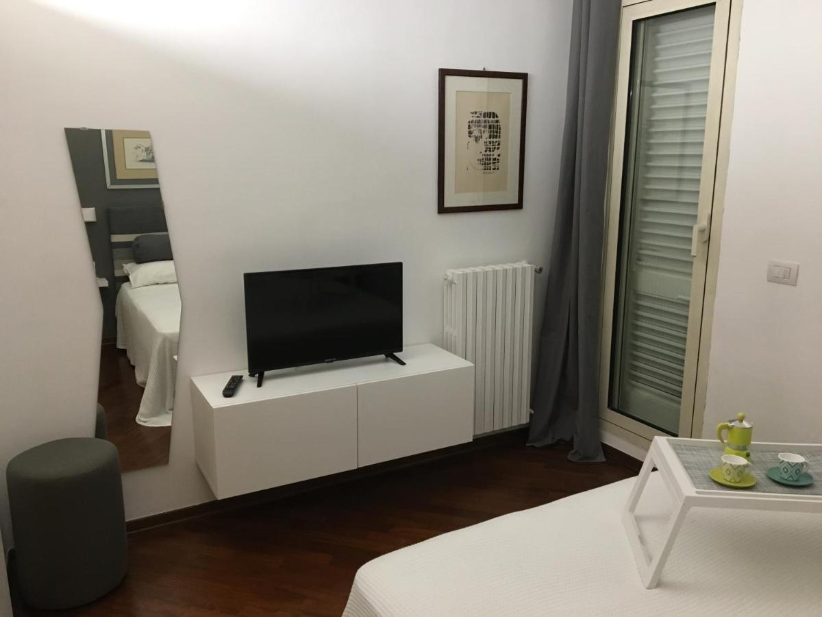Michi'S Home - Attico In Centro Bari Luaran gambar